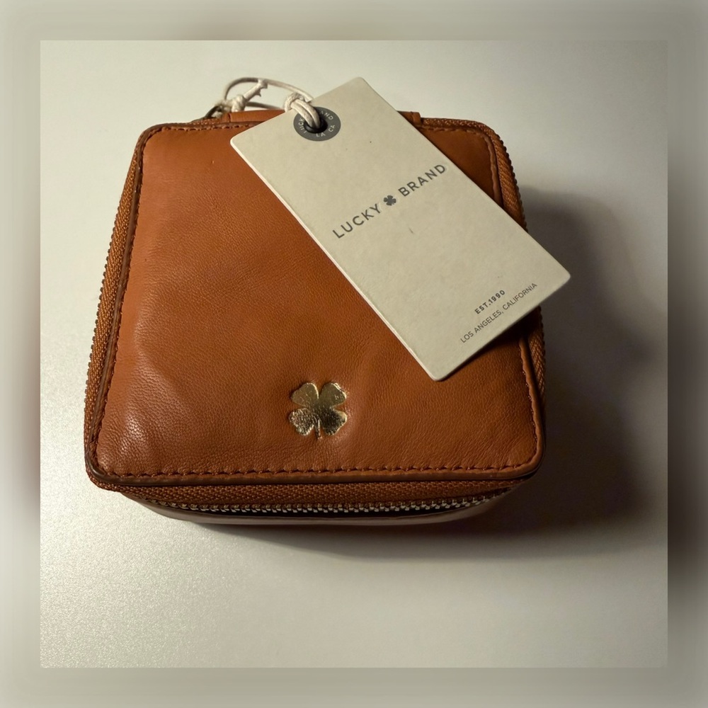 LUCKY BRAND Leather Jewelry Case in Cognac Brown